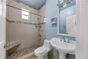 360 18th St NE, Naples, FL 34120 - Photo 31