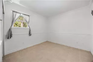 360 18th St NE, Naples, FL 34120 - Photo 27