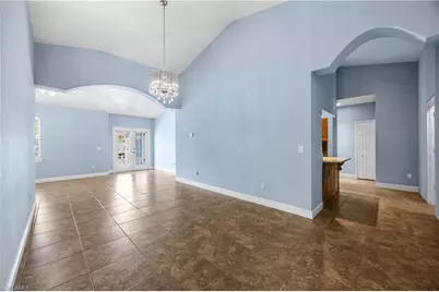 360 18th St NE, Naples, FL 34120 - Photo 7