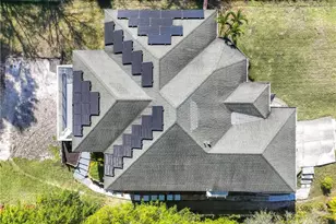 360 18th St NE, Naples, FL 34120 - Photo 5