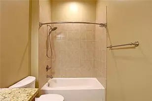 8181 Venetian Pointe Dr, Fort Myers, FL 33908 - Photo 25