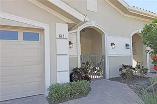 8181 Venetian Pointe Dr, Fort Myers, FL 33908 - Photo 3