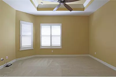 8181 Venetian Pointe Dr, Fort Myers, FL 33908 - Photo 17