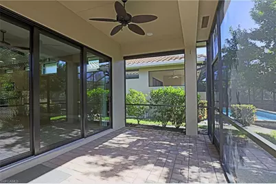 8181 Venetian Pointe Dr, Fort Myers, FL 33908 - Photo 29