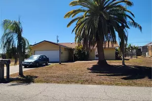 1922 NE 20th Ct, Cape Coral, FL 33909 - Photo 1