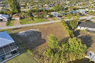 2624 SW 32nd Ln, Cape Coral, FL 33914 - Photo 3