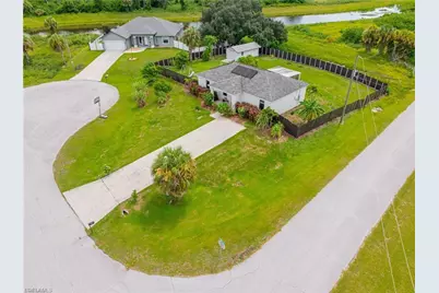 9012 S Indio Ct, Labelle, FL 33935 - Photo 5