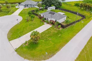 9012 S Indio Ct, Labelle, FL 33935 - Photo 5