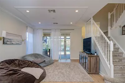 10298 Carolina Willow Dr, Fort Myers, FL 33913 - Photo 9