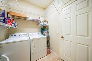 2454 Blackburn Cir, Cape Coral, FL 33991 - Photo 23