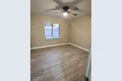 4120 NE 15th Pl, Cape Coral, FL 33909 - Photo 9