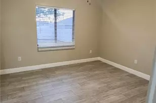 4120 NE 15th Pl, Cape Coral, FL 33909 - Photo 9