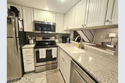 3300 New South Province Blvd #2, Fort Myers, FL 33907 - Photo 7