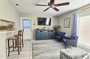 3303 Prince Edward Island Cir, Fort Myers, FL 33907 - Photo 21