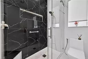 523 SW 23rd St, Cape Coral, FL 33991 - Photo 35