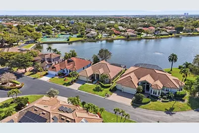 12541 Marina Club Dr, Fort Myers, FL 33919 - Photo 5