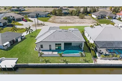 609 NW 39th Ave, Cape Coral, FL 33993 - Photo 33