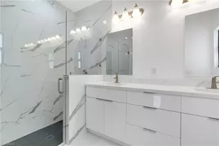 1037 Citrus Ave S, Lehigh Acres, FL 33974 - Photo 15