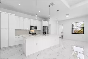 752 Crystal Ave S, Lehigh Acres, FL 33974 - Photo 9