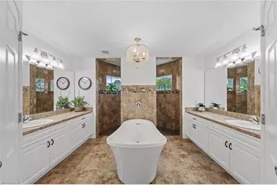 126 SE 15th Pl, Cape Coral, FL 33990 - Photo 19