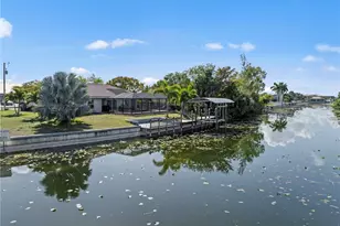 126 SE 15th Pl, Cape Coral, FL 33990 - Photo 11