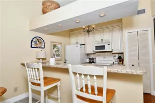 13273 White Marsh Ln, Fort Myers, FL 33912 - Photo 7