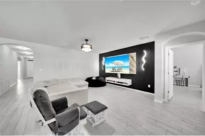 312 NW 17th Pl, Cape Coral, FL 33993 - Photo 21