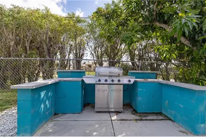 402 SW 46th Ter, Cape Coral, FL 33914 - Photo 37