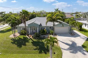 402 SW 46th Terrace, Cape Coral, FL 33914 - Photo 1