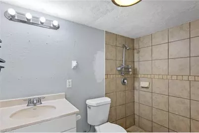 17524 Dumont Dr, Fort Myers, FL 33967 - Photo 15