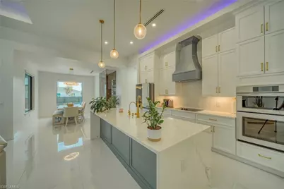 537 NW 18th Pl, Cape Coral, FL 33993 - Photo 9