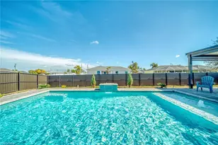 537 NW 18th Pl, Cape Coral, FL 33993 - Photo 49