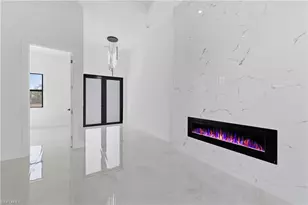 921 NE 15th St, Cape Coral, FL 33909 - Photo 5