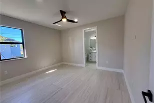 102 NE 8th Pl, Cape Coral, FL 33993 - Photo 27