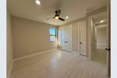 102 NE 8th Pl, Cape Coral, FL 33993 - Photo 21