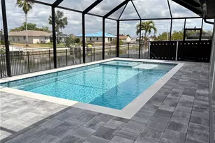 102 NE 8th Pl, Cape Coral, FL 33993 - Photo 31