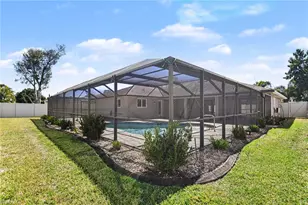 1807 SE 15th St, Cape Coral, FL 33990 - Photo 29