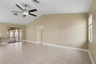 1807 SE 15th St, Cape Coral, FL 33990 - Photo 11