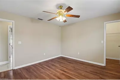 1807 SE 15th St, Cape Coral, FL 33990 - Photo 19