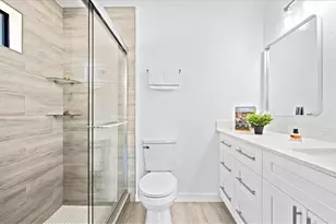 906 Capetown Ave, Lehigh Acres, FL 33974 - Photo 13