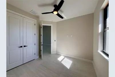 106 NE 8th Pl, Cape Coral, FL 33993 - Photo 23