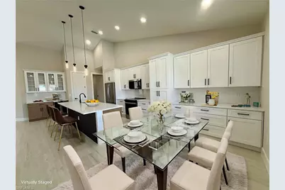 106 NE 8th Pl, Cape Coral, FL 33993 - Photo 5