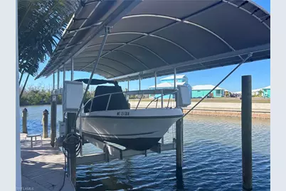 3954 Dewberry Ln, Saint James City, FL 33956 - Photo 5