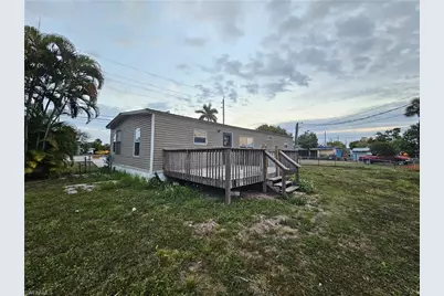 10651 Gladiolus Dr, Fort Myers, FL 33908 - Photo 3