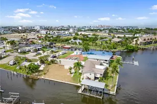 870 Oak St, Fort Myers Beach, FL 33931 - Photo 15