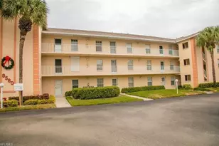 9580 Victoria Ln, Naples, FL 34109 - Photo 13