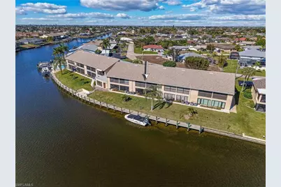 3714 SE 12th Ave #203, Cape Coral, FL 33904 - Photo 3