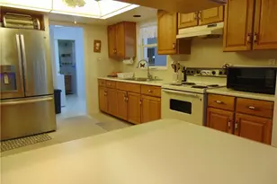 1092 Riverbend Dr, Labelle, FL 33935 - Photo 7