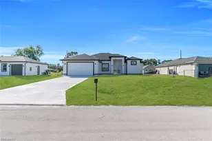 194 Bell Blvd S, Lehigh Acres, FL 33974 - Photo 1