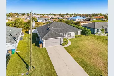 3509 SW 8th Ct, Cape Coral, FL 33914 - Photo 3